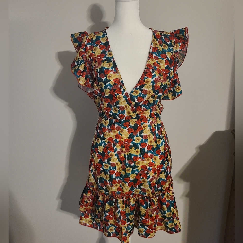 Floral backless ruffle dress